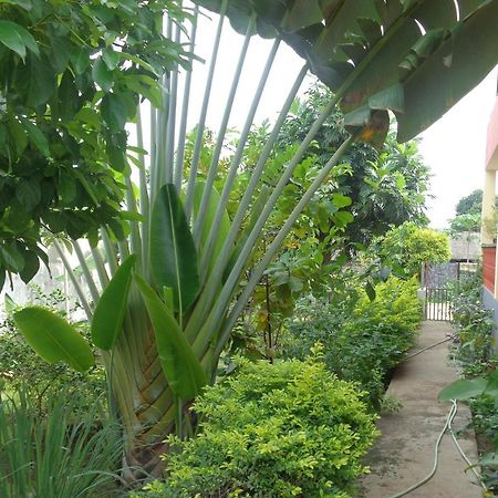 Santos'S House Hotel Sao Tome Exterior foto