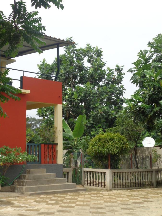 Santos'S House Hotel Sao Tome Exterior foto